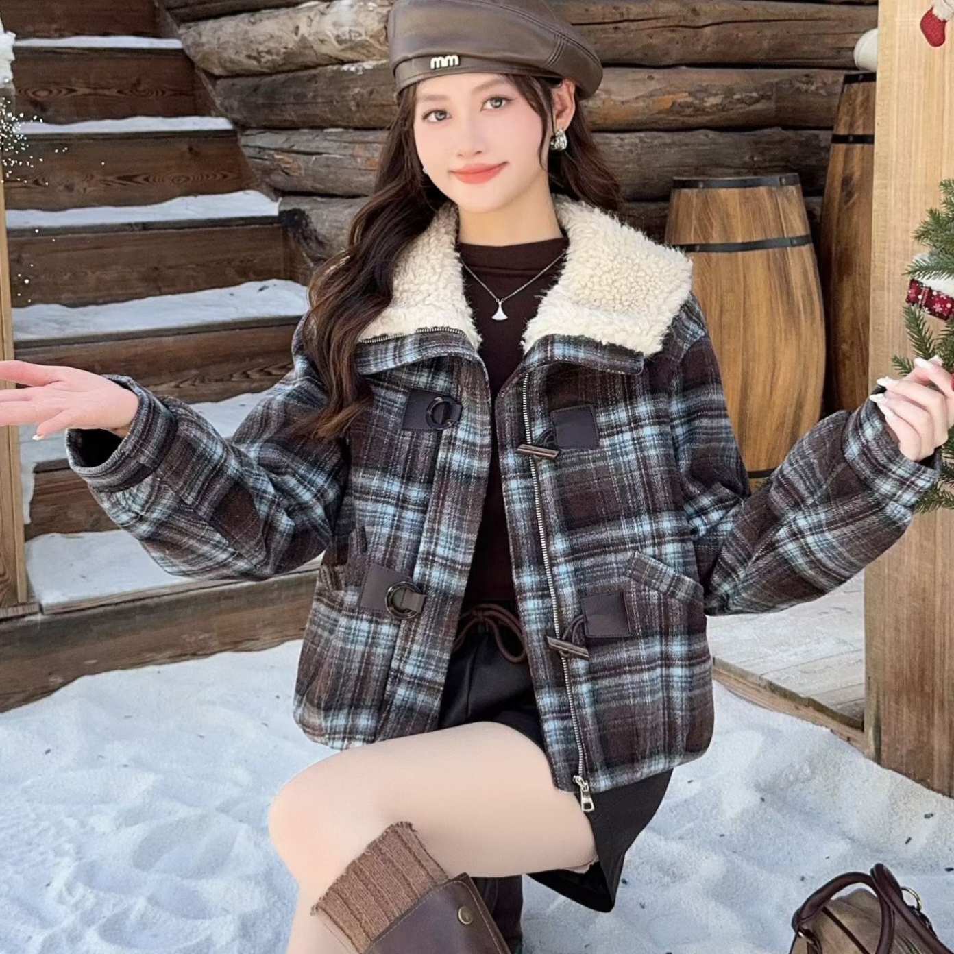 超好看呢子大衣女秋冬高级感2024新款冬季夹棉加厚蓝格子毛呢外套