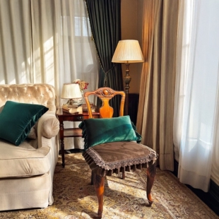 欧式复古餐椅垫美式中古风2025款防滑毛绒轻奢马蹄形坐垫椅子套罩