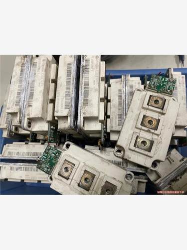 FF200R17KE3模块原装拆机功能质量包好，有需要联系我(议价商品）