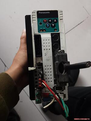 松下伺服驱动MCDDT3520003拆机功能好议价商品