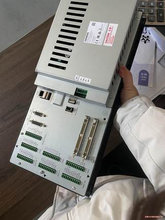 西门子808D系统全新6FC5370-3AM03-0CA0(议价商品）