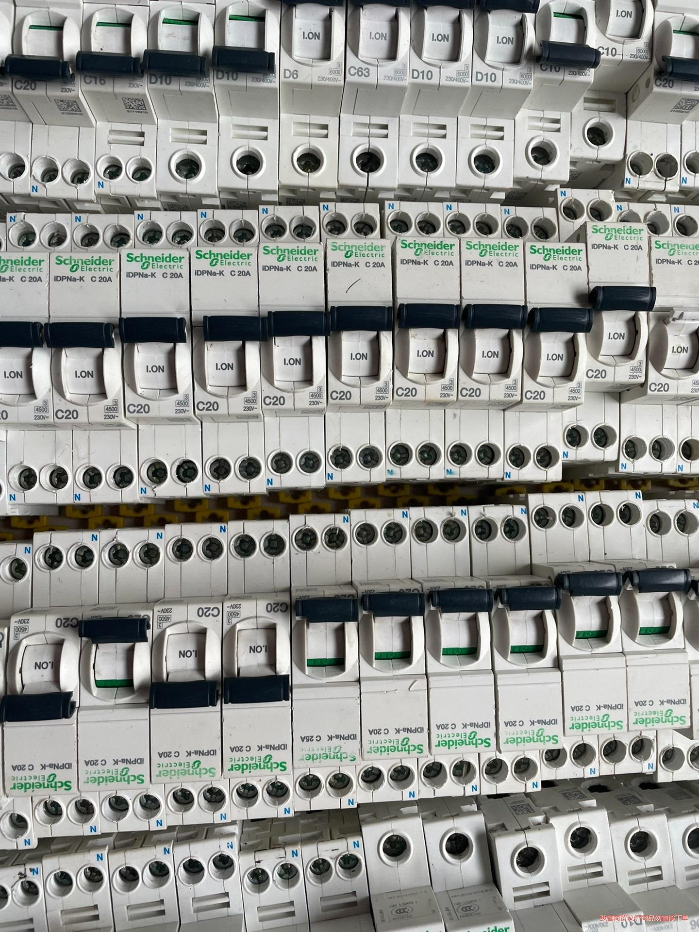 特价处理施耐德idpna空开20A,16A,施耐德1P+n空议价商品