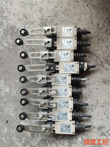 欧母龙行程开关D4V-8108Z-N 拆机 好的一共有40只骏营商贸-议价
