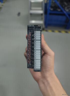 三菱LY10R2－CM模块PLC拆机闲置，包邮，成色九成新。