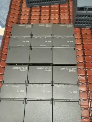 西门子s7-200smart  EM AT04，6ES7 2-骏营议价商品