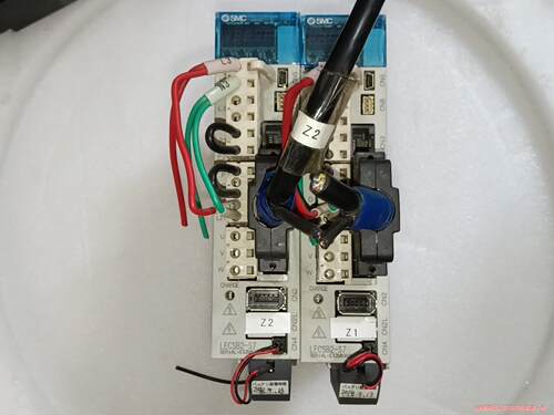 SMC驱动器LECSB2-S7功能包好  实物如图  单价议价商品