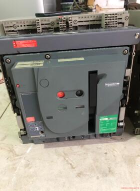 施耐德MVS32H. 5.0A 现货3台，触点原装，成色漂亮议价商品