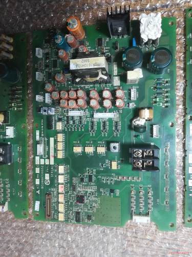 A74MA55E CTR  三菱FR-A740-55K-CH(议价商品）