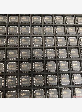 ELAN   EM78P520NL44S    560pcs(议价商品）