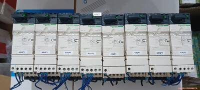 施耐德软启动LUCB32BL有1个，LUCB18BL有3个，议价商品