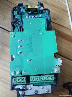 施耐德驱动板+模块ATV630U30N4，NHA52111A骏营议价商品