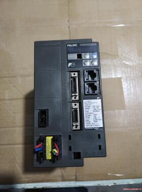 富士伺服驱动器，RYC751D3-VVT2，现货一台，原装拆议价商品