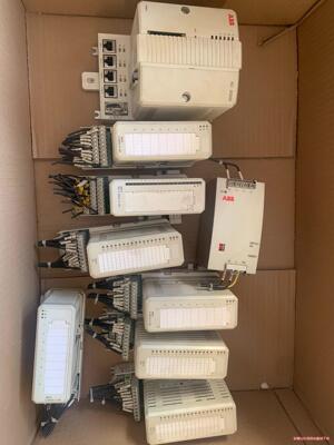 ABB模块PM856K01 3BSE018104R1，成色如(议价商品）