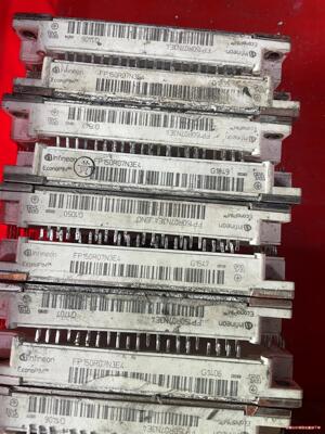 FP150R07N3E4 FS200R06KE3  原装拆机(议价商品）