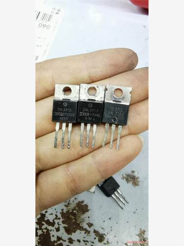 IRL3713原装进口拆机 30V260A 330W 大芯片(议价商品）