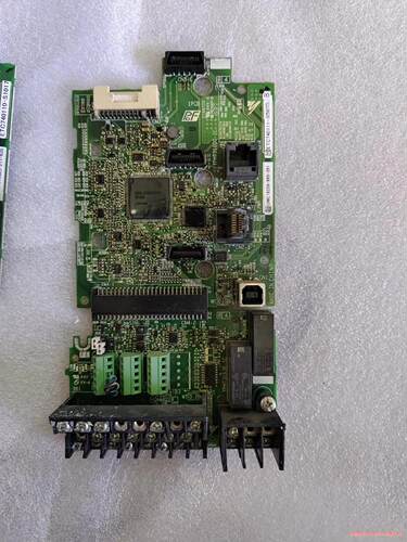 安川变频器主板，ETC740111-S5073，YPHT31骏营议价商品