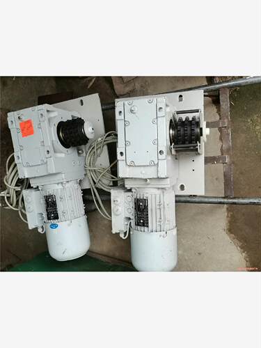 德国伦茨GSS06-2MⅤBR-080C32减速机电机二台，(议价商品）