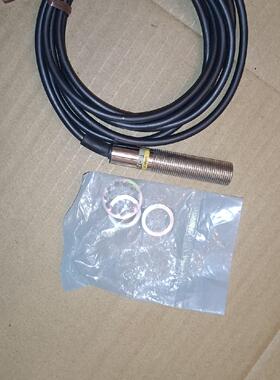 原装OMRONTL-X2F1-E3感应开关库存件一个，无包装骏营议价商品