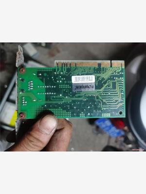 出EN1270D一TX老显卡一张，拆机件，板体好漂亮，带Pl(议价商品）