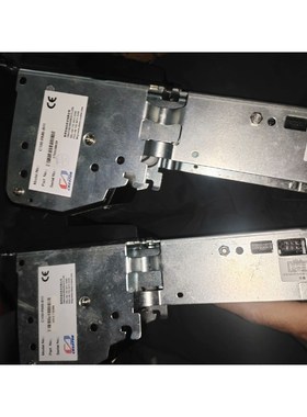 c100-rmb-b11,两只,塑料面壳磨损.骏营商贸—议价