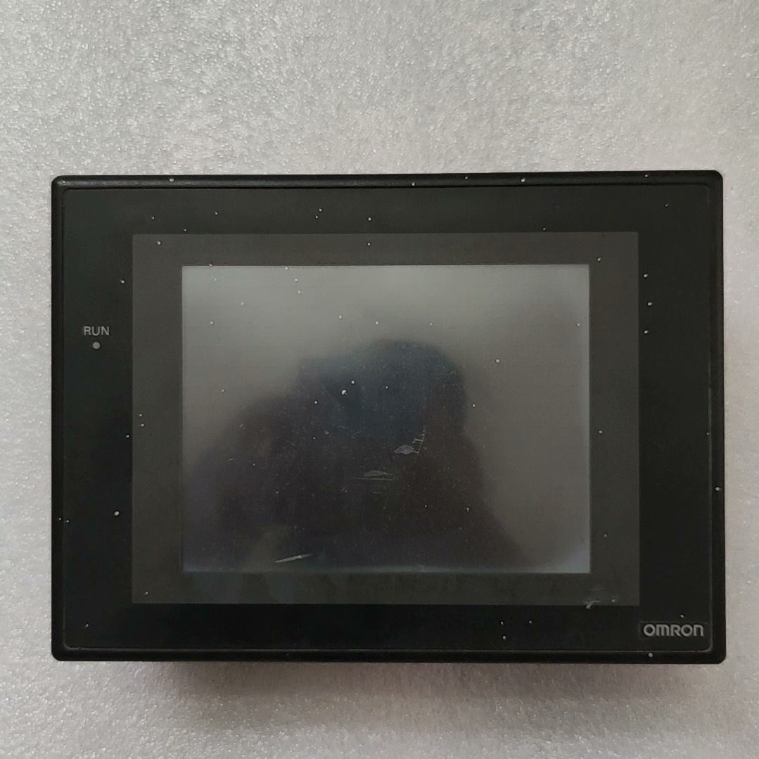 欧姆龙触摸屏NS5-MQ10B-ECV2,二手拆机件,功能正骏营商贸—议价