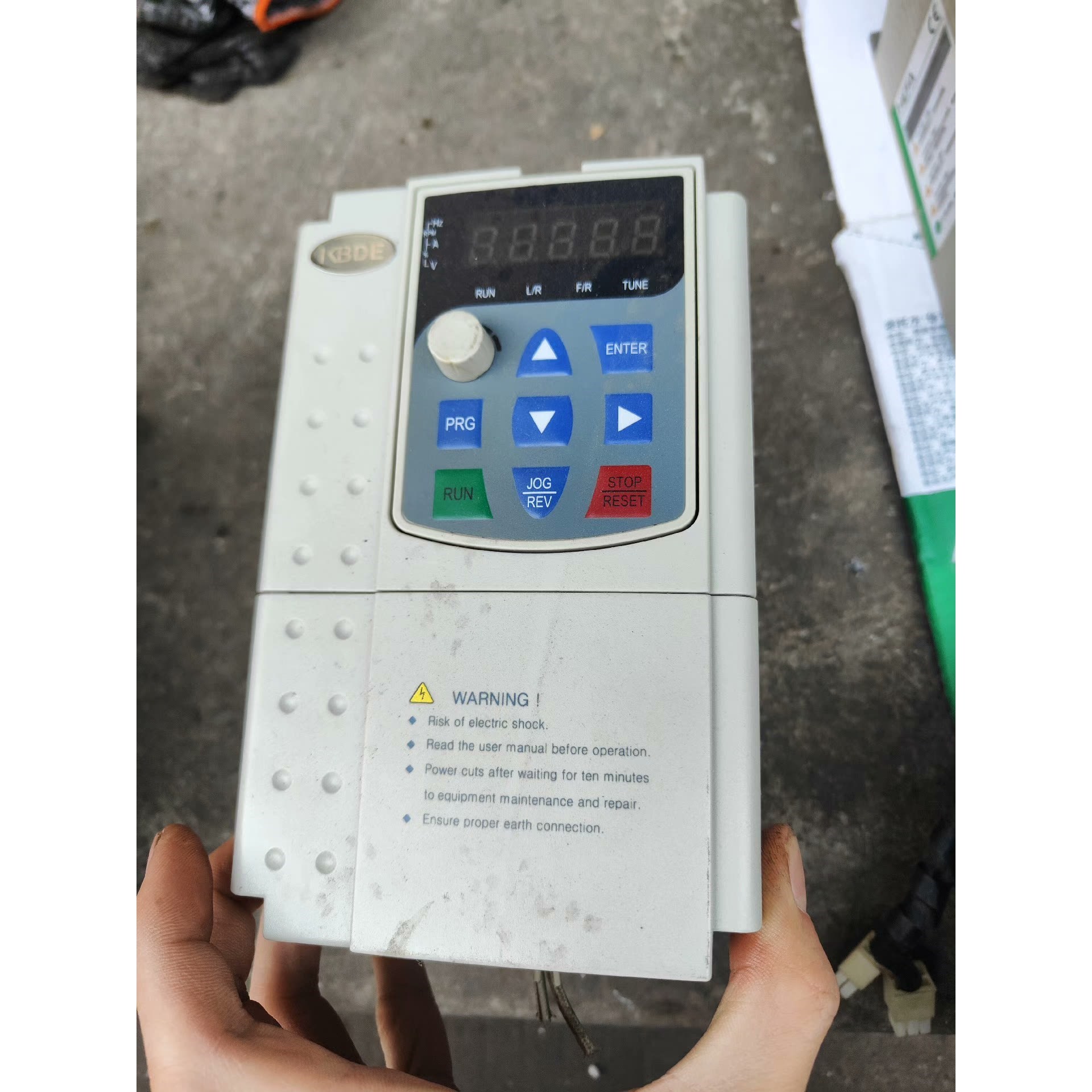 科比德KBDE变频器,KB300一2.2G/3.7P一T4N骏营商贸—议价