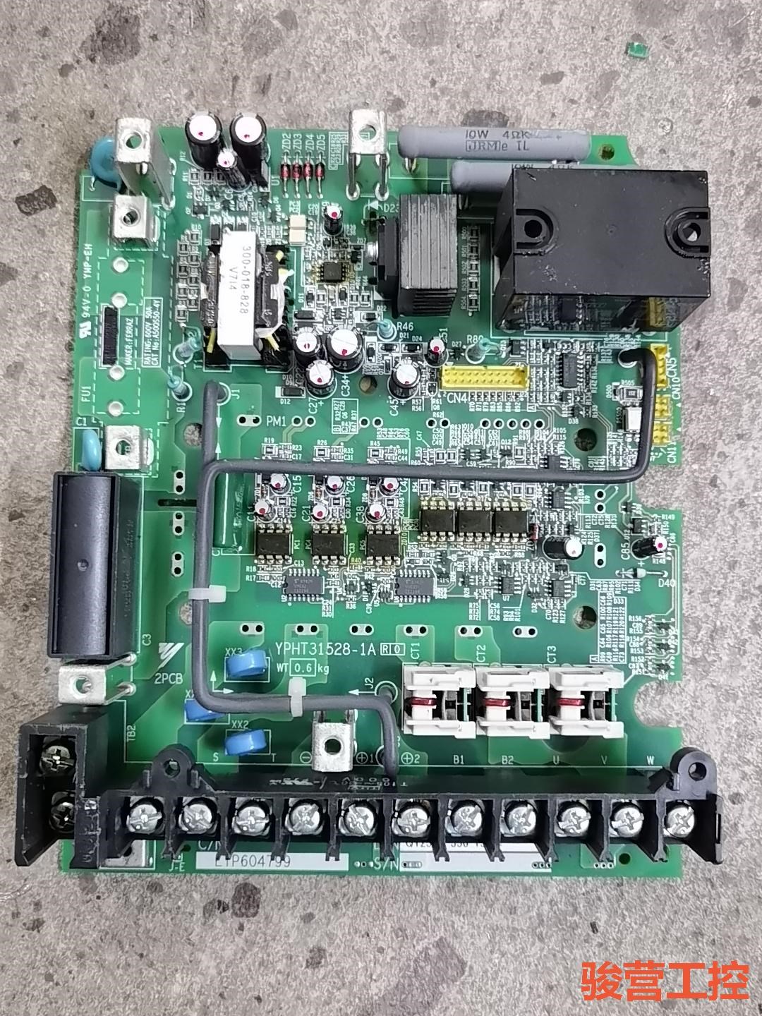 全新V7AT47P5电源驱动板 ETP604799  安川变骏营商贸 议价
