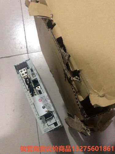SMC驱动器 LECSB2-S8，工程剩余，未使用，两个缺点骏营商贸-议价