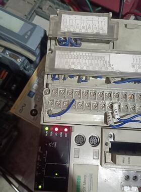 施耐德plc TSX3722001 带3个模块 TSXDMZ议价商品