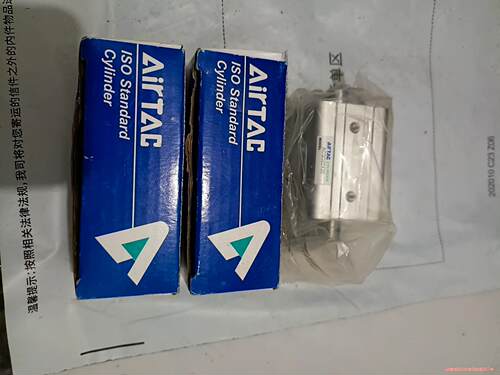 亚德客紧凑型气缸ACE16X20SB实物图全新两只，亚德客骏营议价商品
