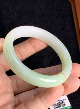 和田玉翠青女款手镯带证书