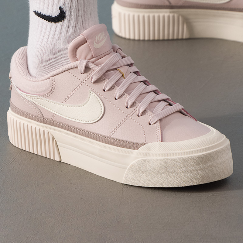 NIKE耐克女鞋低帮板鞋2025年新款舒适日常休闲运动鞋DM7590-602