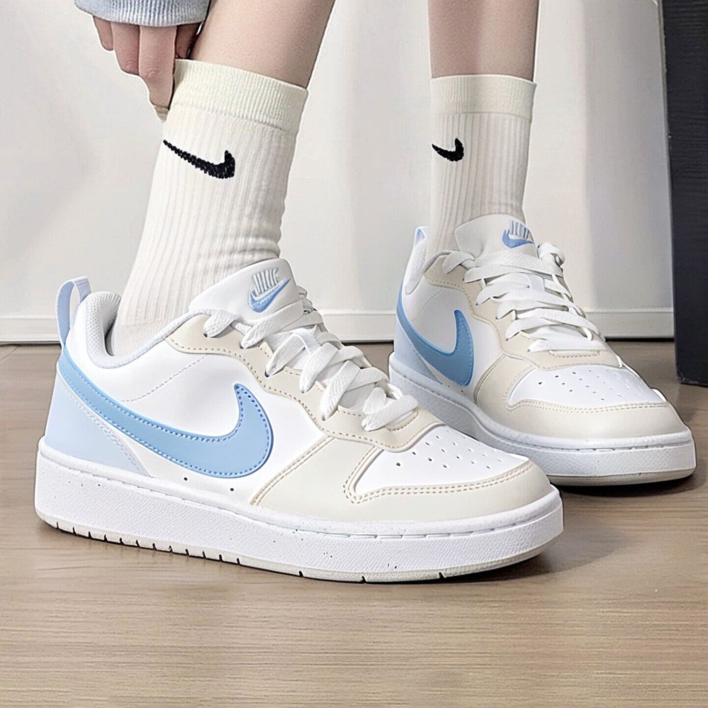 NIKE耐克轻便休闲鞋女鞋2026新款运动鞋大童鞋COURT滑板鞋IB4701