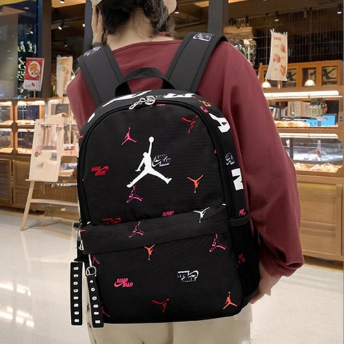官方正品  字母印花logo 美观时尚