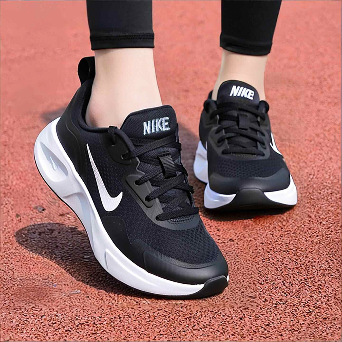 NIKE耐克女鞋官方旗舰正品2026新款秋季透气跑步鞋女款轻便运动鞋