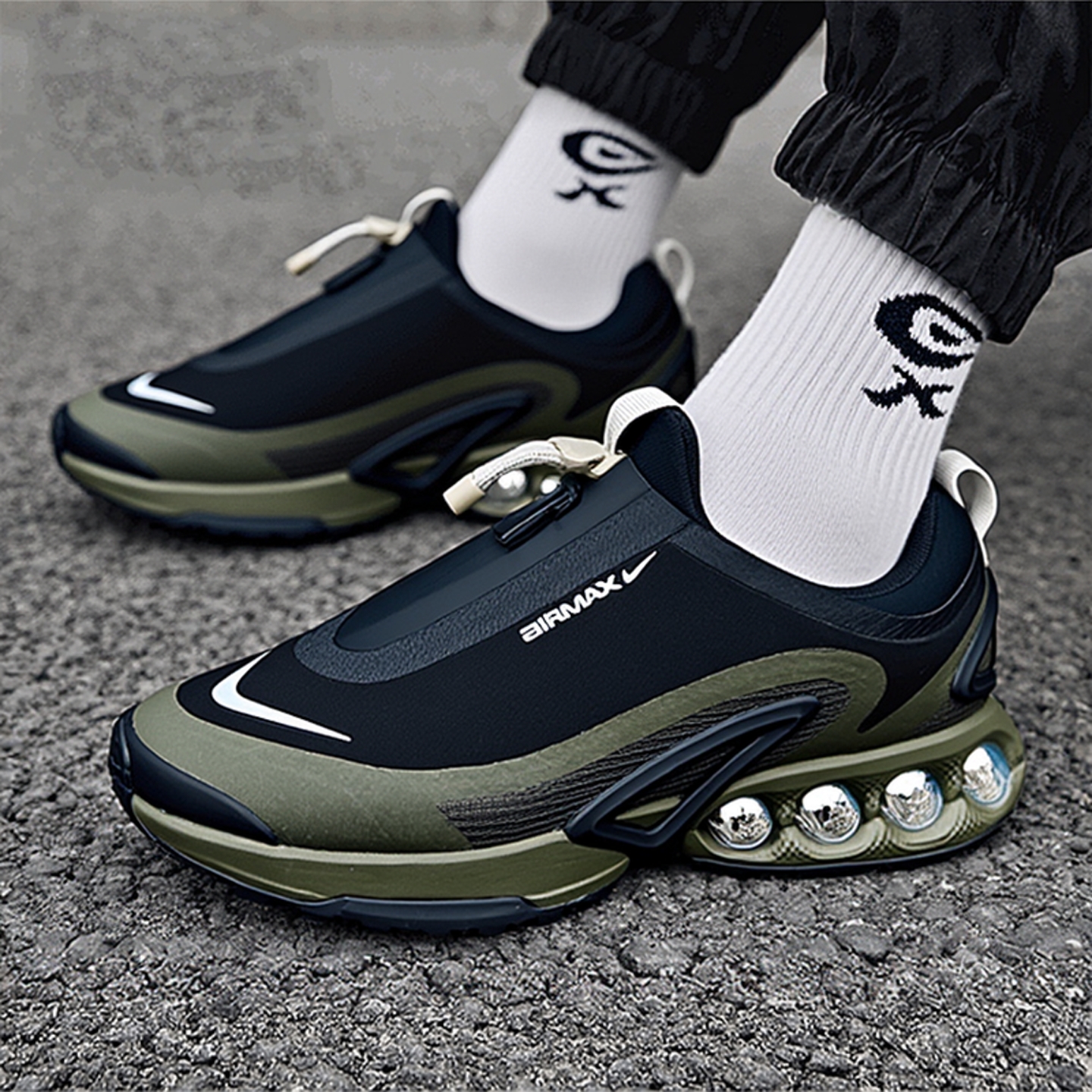 Nike耐克男鞋2025冬季新款气垫缓震运动鞋休闲跑步鞋HQ8605-002