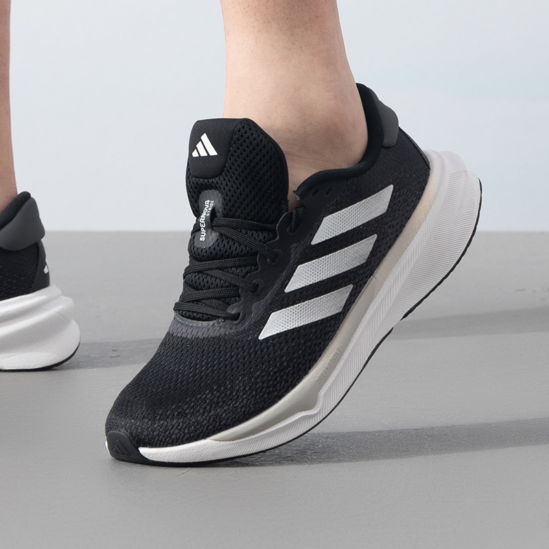 阿迪达斯男鞋2025春季新款运动鞋网面跑鞋减震透气跑步鞋IG8317