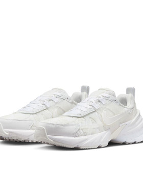 NIKE耐克女子复古跑鞋风运动鞋冬季透气官方 V2K RUN HJ5269 100