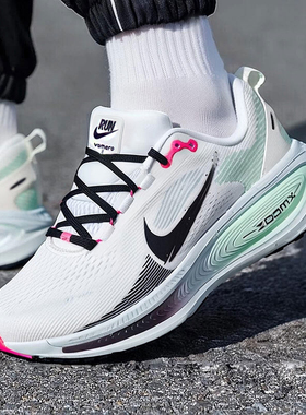 NIKE耐克男鞋跑鞋vomero 迈柔18专业跑步鞋缓震回弹健身训练鞋