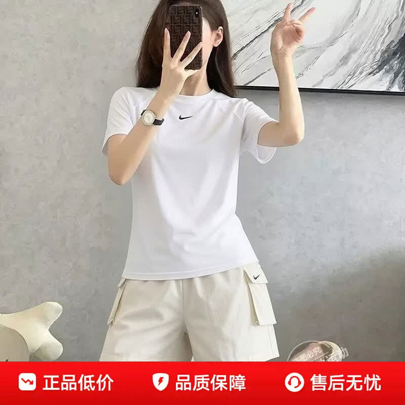 NIKE耐克女装夏季休闲套装短袖短裤跑步休闲圆领白T恤透气运动服