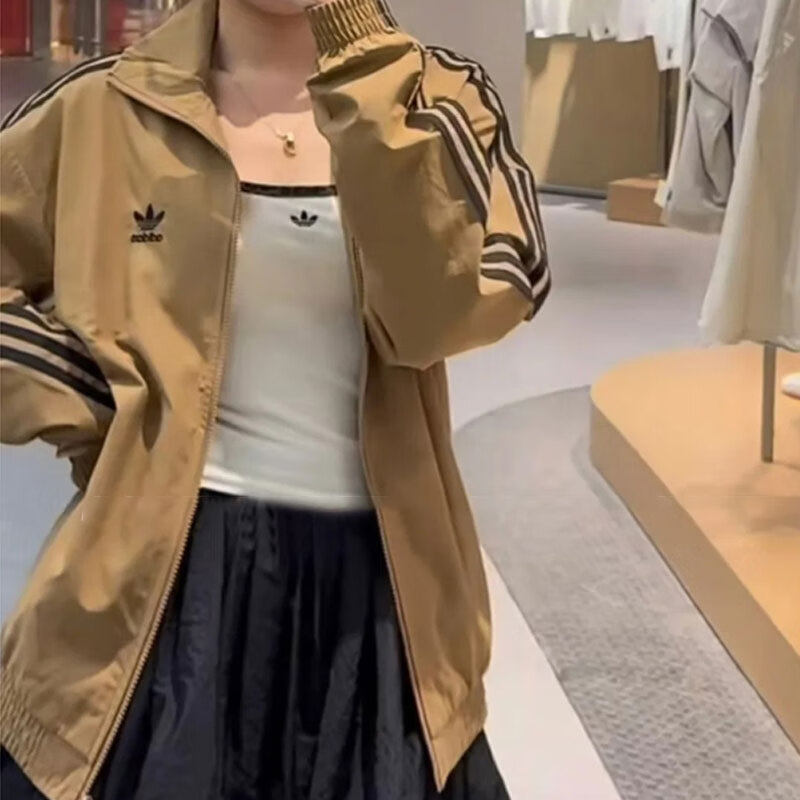 阿迪达斯女装梭织外套棕色运动服冬季新款三叶草立领夹克JY1333,运动服/休闲服装,运动茄克/外套,淘宝优惠券,粉丝福利购,淘宝优惠卷