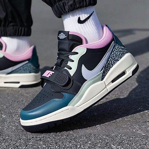NIKE耐克男鞋AIR JORDAN LEGACY 312LOW运动休闲鞋CD7069-007