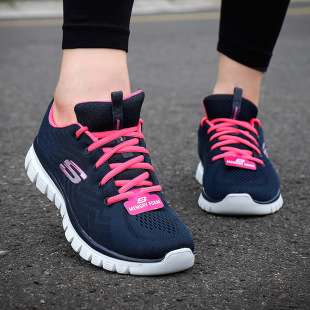健步鞋 轻便软底休闲鞋 透气网面妈妈运动鞋 Skechers斯凯奇官网女鞋