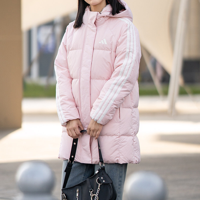 adidas阿迪达斯女子中长款连帽保暖外套粉色运动休闲羽绒服KC2484