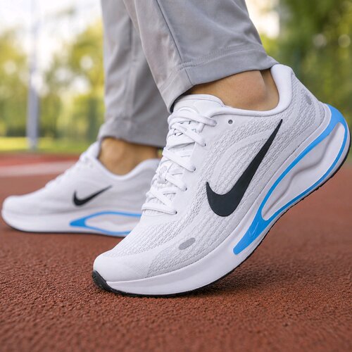 NIKE耐克JOURNEYRUN透气跑鞋
