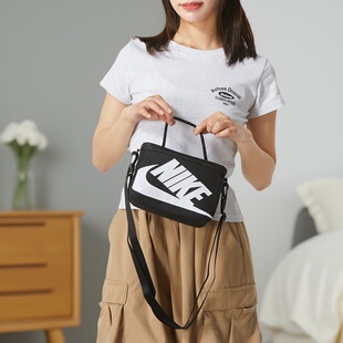 NIKE耐克斜挎包2025冬季新款男包女包印花收纳鞋盒式单肩包FN3059