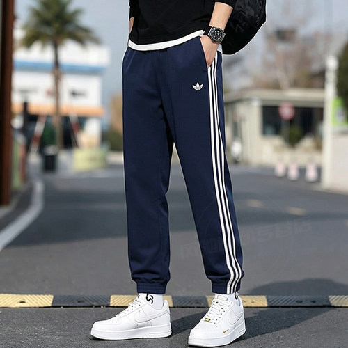 阿迪达斯男裤梭织长裤子26新款蓝色跑步运动裤束脚休闲裤KE1370
