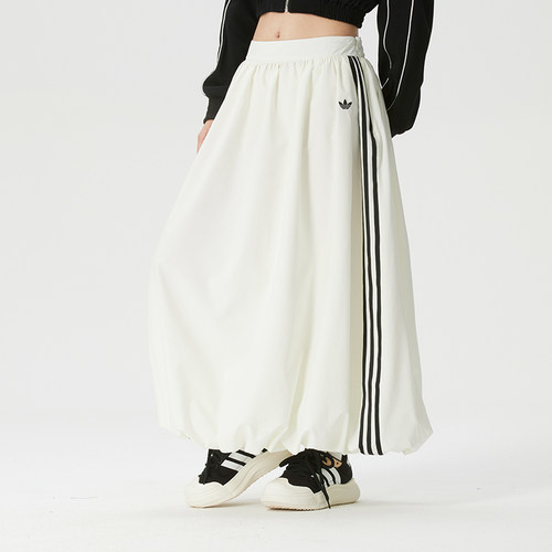adidas阿迪达斯女子半身裙花苞裙2026夏季运动休闲过膝裙KE3441