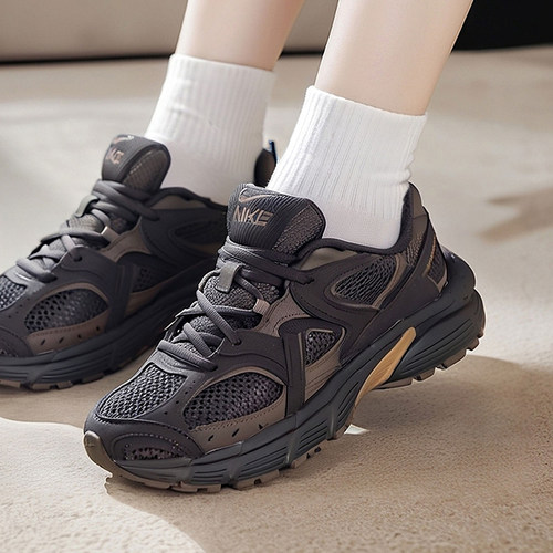 耐克NIKE女鞋休闲鞋26新款冬户外登山旅游鞋运动鞋厚底II6294-200