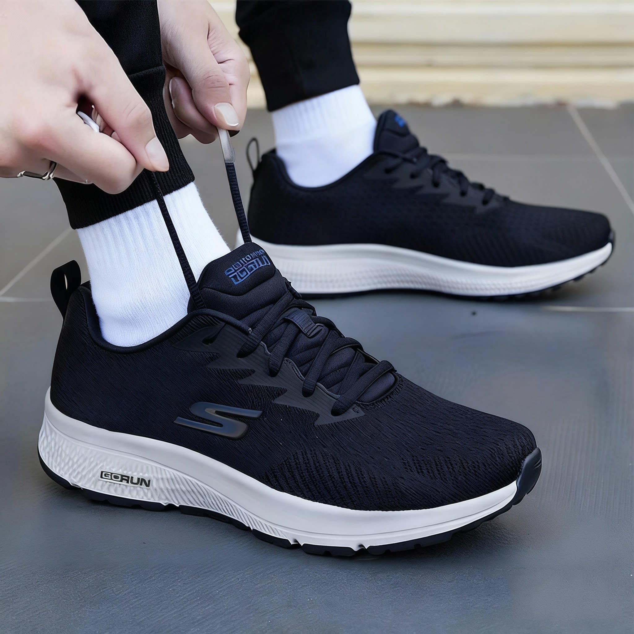 斯凯奇男鞋运动鞋冬季款网面透气休闲鞋海军蓝健步鞋go run跑步鞋